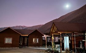 Cabañas Vicuña Cielo de Peralillo - Valle De Elqui
